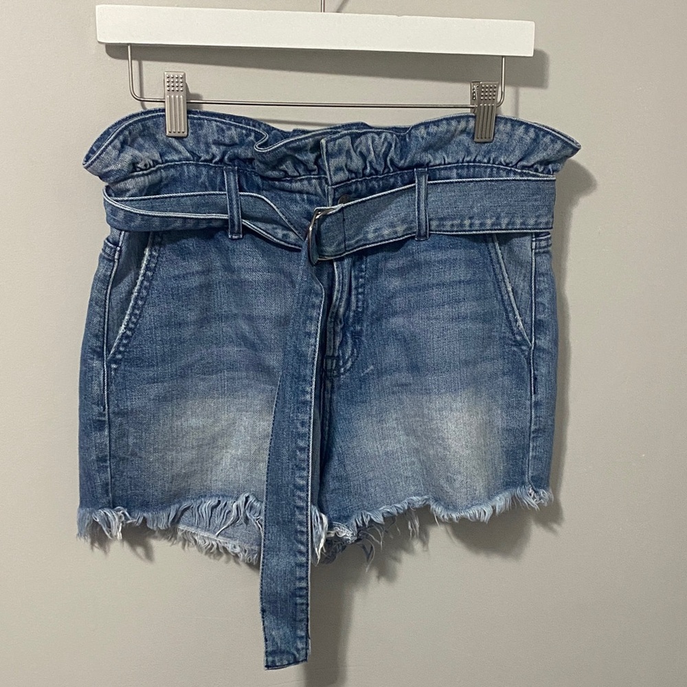 Hidden High-Waisted Denim Shorts with Belt